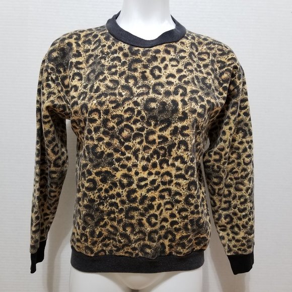 Sky Lite Tops - Sky Lite sweatshirt Size? leopard cheetah animal print ringer pullover VINTAGE